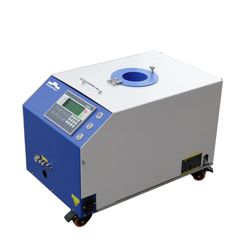 Machine à écrou rivatifs à alimentation automatique